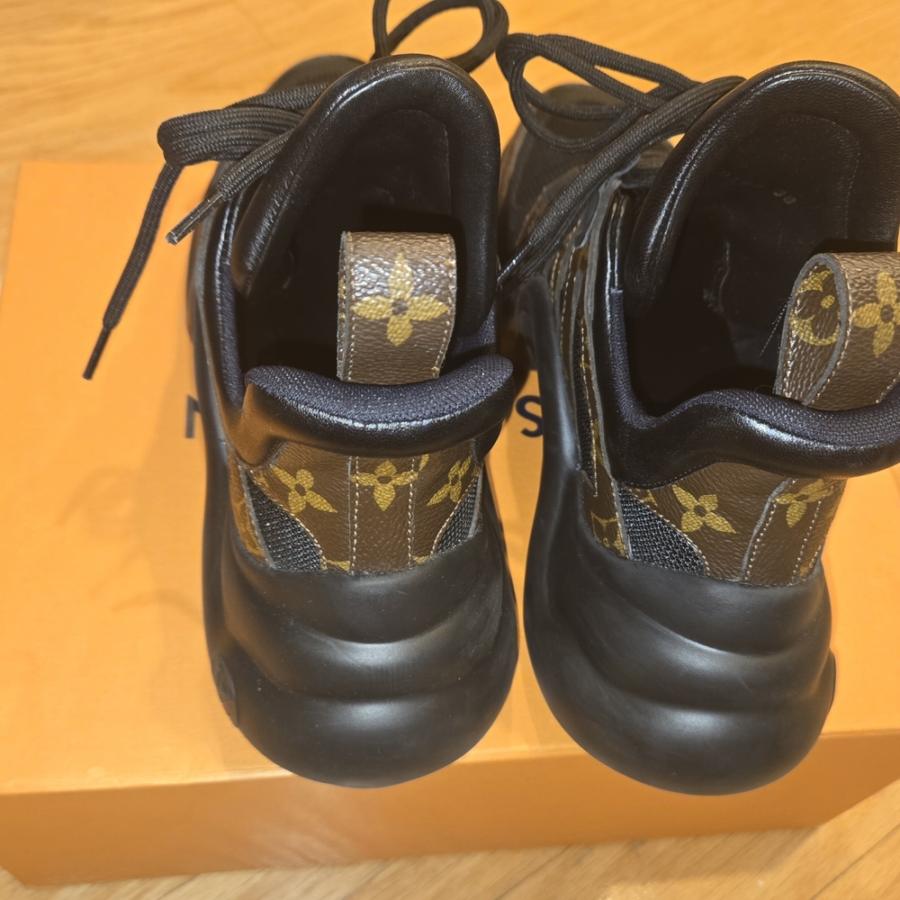 Louis Vuitton Black and Brown Athletic Shoes - Picture 4 of 7